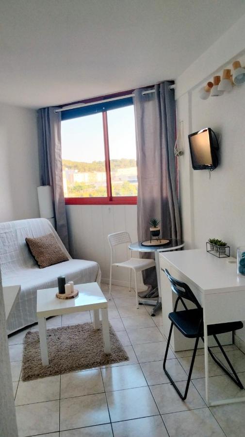 Studio A 15 Minutes Des Plages La Valette-du-Var Bagian luar foto